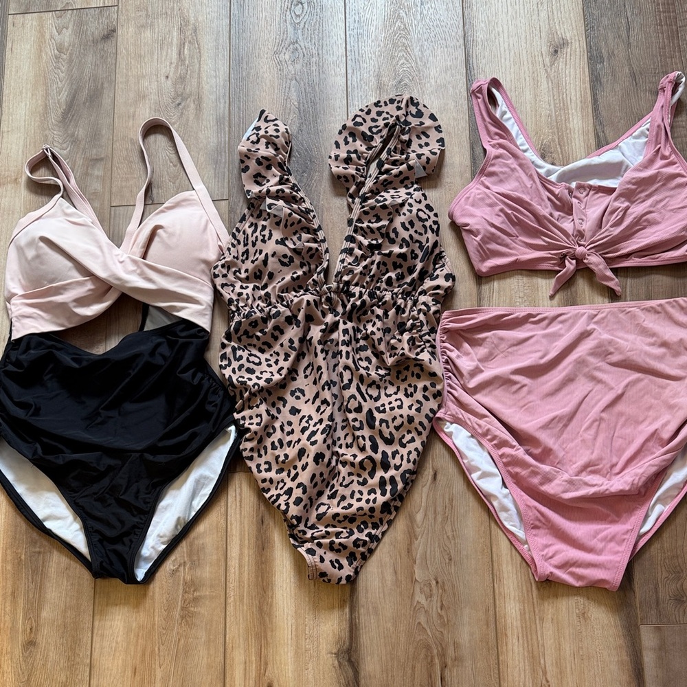 Four Women’s Maternity Swimsuit Lot Size Medium and Large